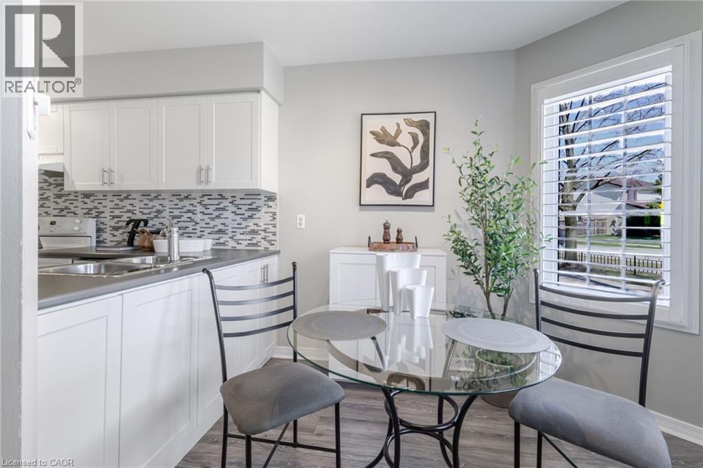 2110 Cleaver Avenue Unit# 102, Burlington, Ontario  L7M 3Z3 - Photo 12 - 40764875