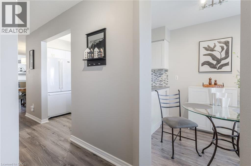 2110 Cleaver Avenue Unit# 102, Burlington, Ontario  L7M 3Z3 - Photo 6 - 40764875