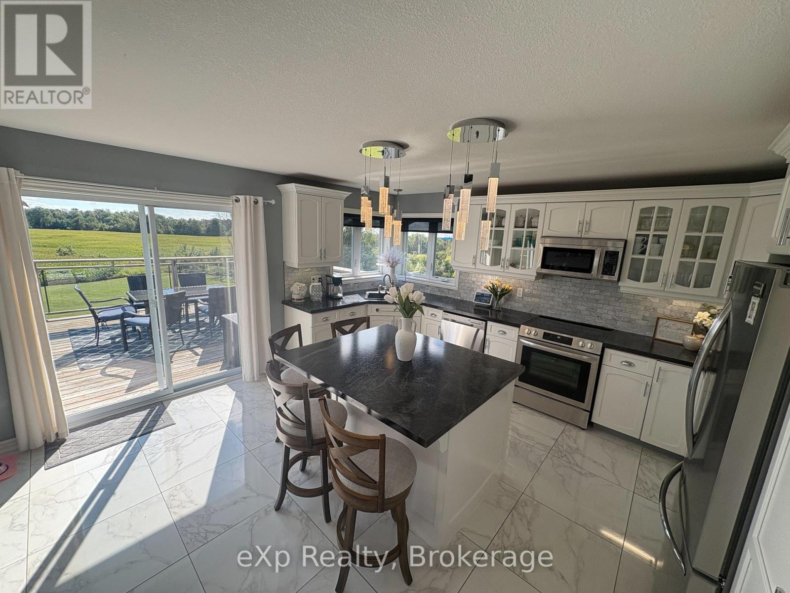343850 North Line, West Grey, Ontario  N0C 1K0 - Photo 12 - X12376865