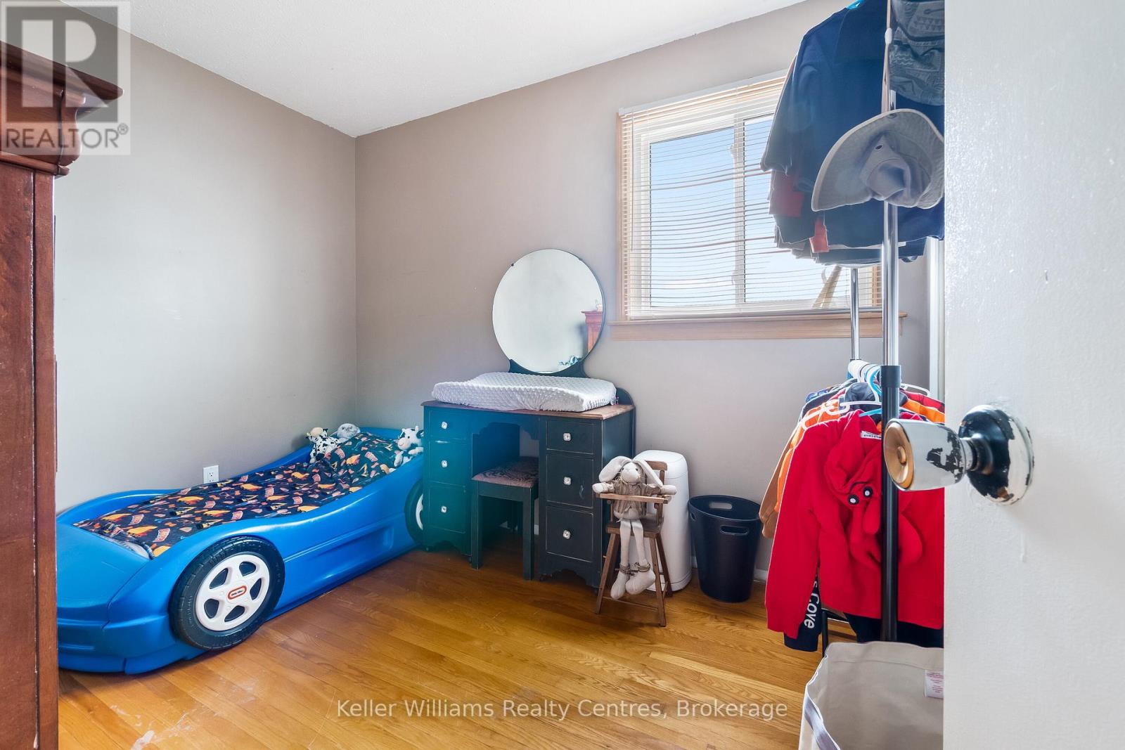 973 15th St A E Street, Owen Sound, Ontario  N4K 1Y2 - Photo 24 - X12376924