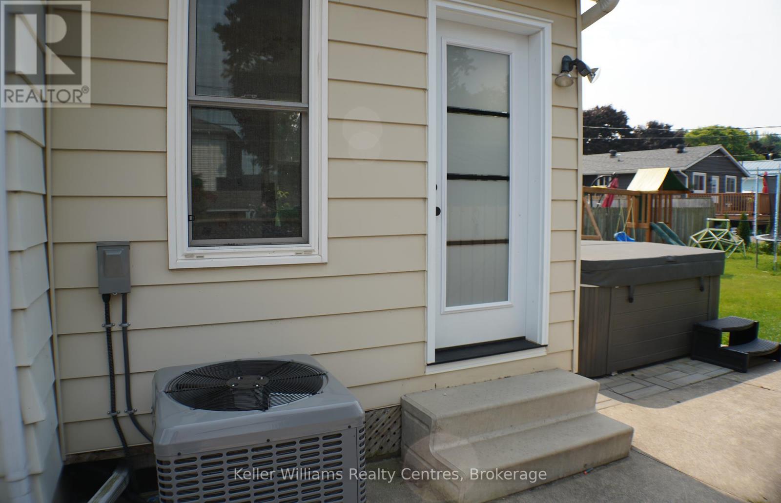 973 15th St A E Street, Owen Sound, Ontario  N4K 1Y2 - Photo 34 - X12376924