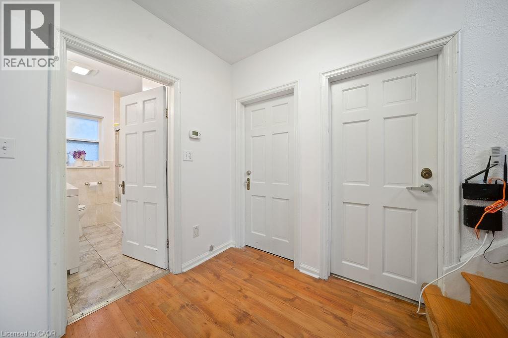 82 Whitney Avenue, Hamilton, Ontario  L8S 2G5 - Photo 13 - 40764975