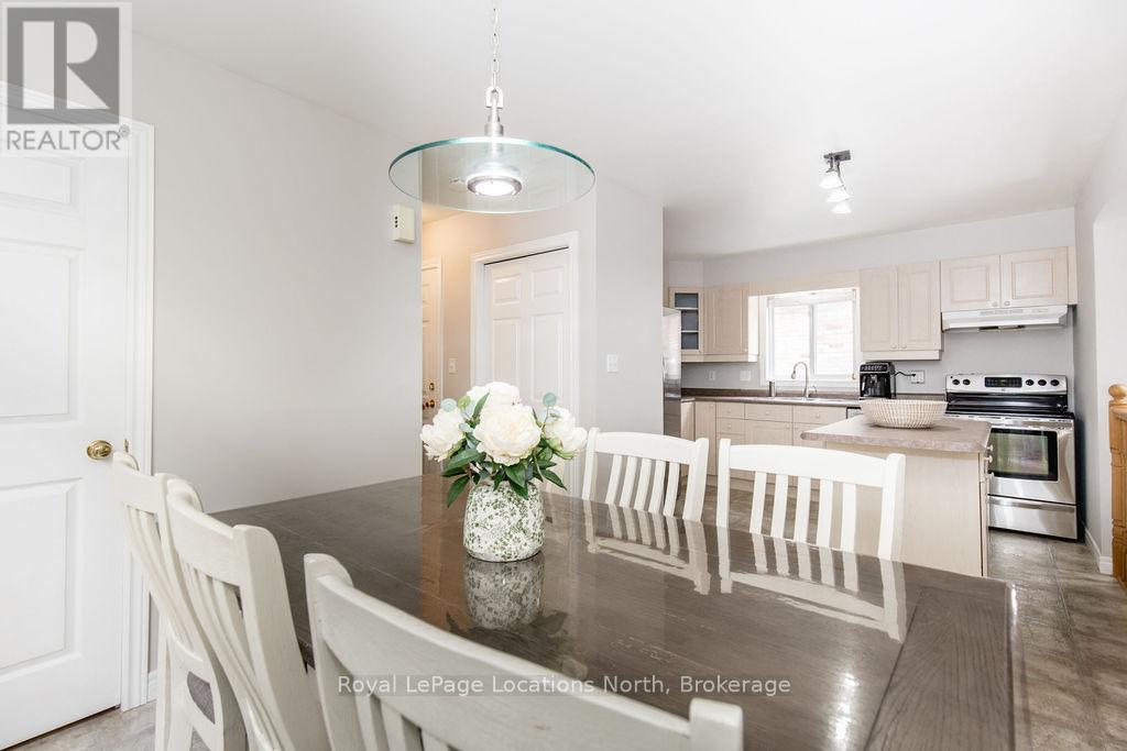 64 Marina Crescent, Collingwood, Ontario  L9Y 5N3 - Photo 12 - S12379787