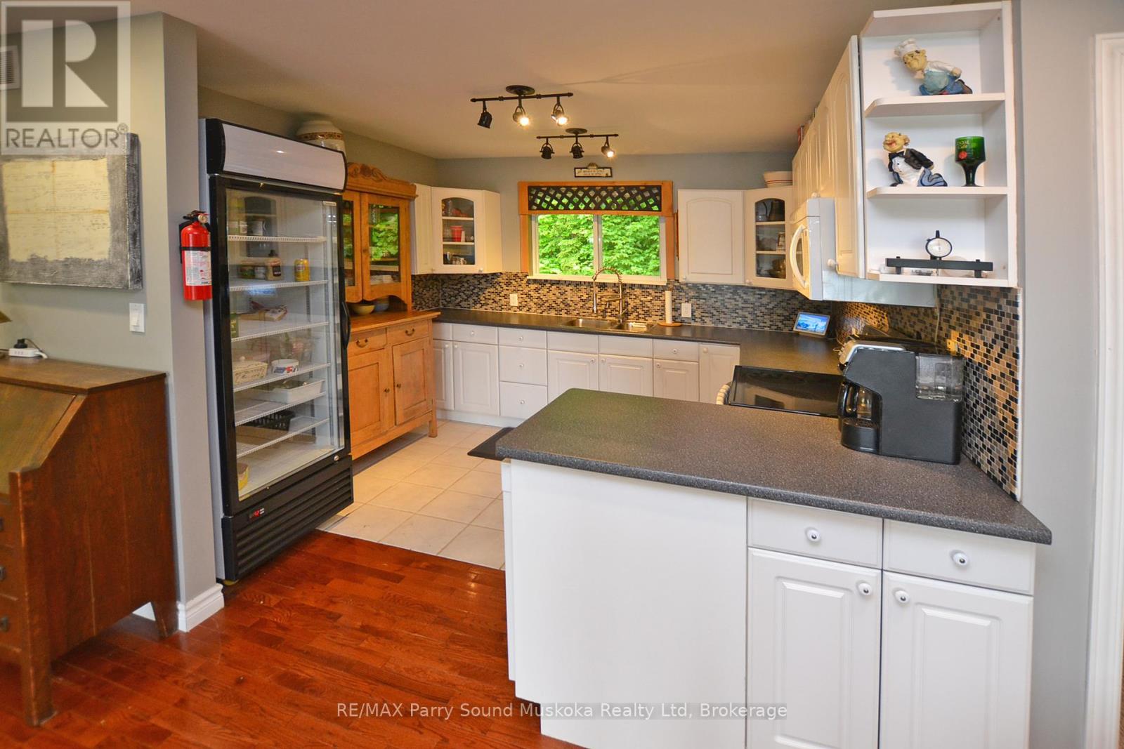 84 Captain Estates Road, Whitestone, Ontario  P0A 1G0 - Photo 18 - X12379737