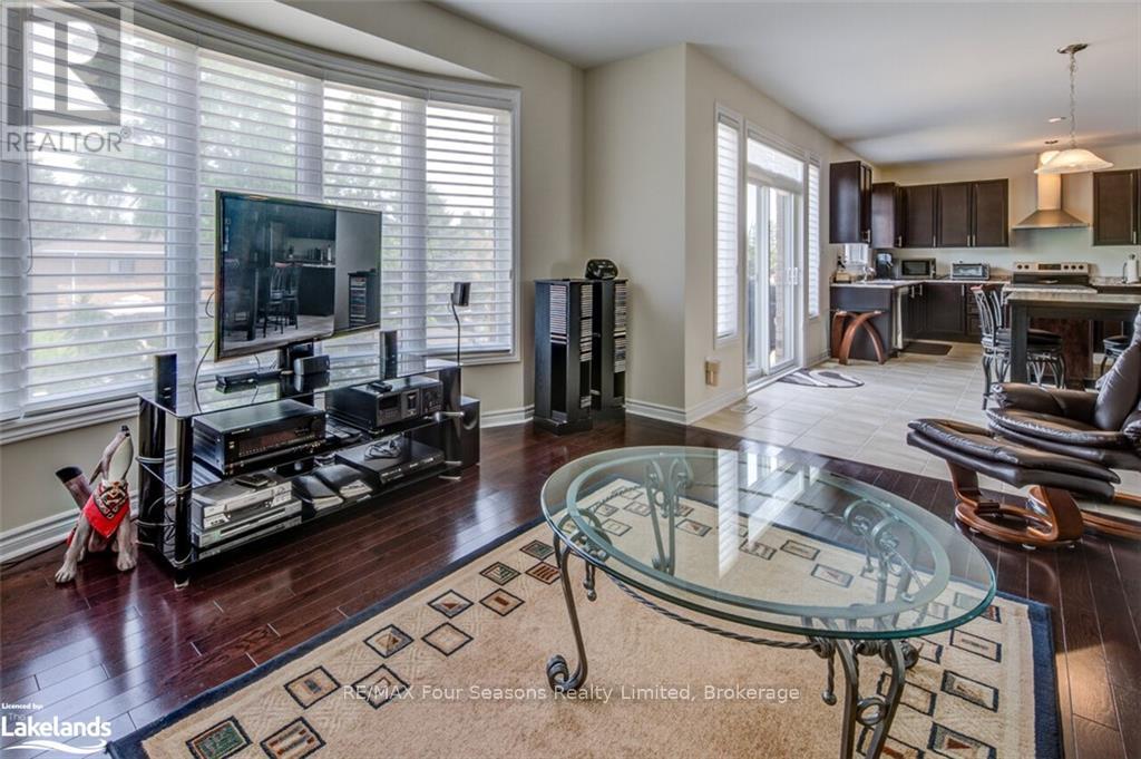 45 Mclean Avenue, Collingwood, Ontario  L9Y 3Z6 - Photo 18 - S12379955
