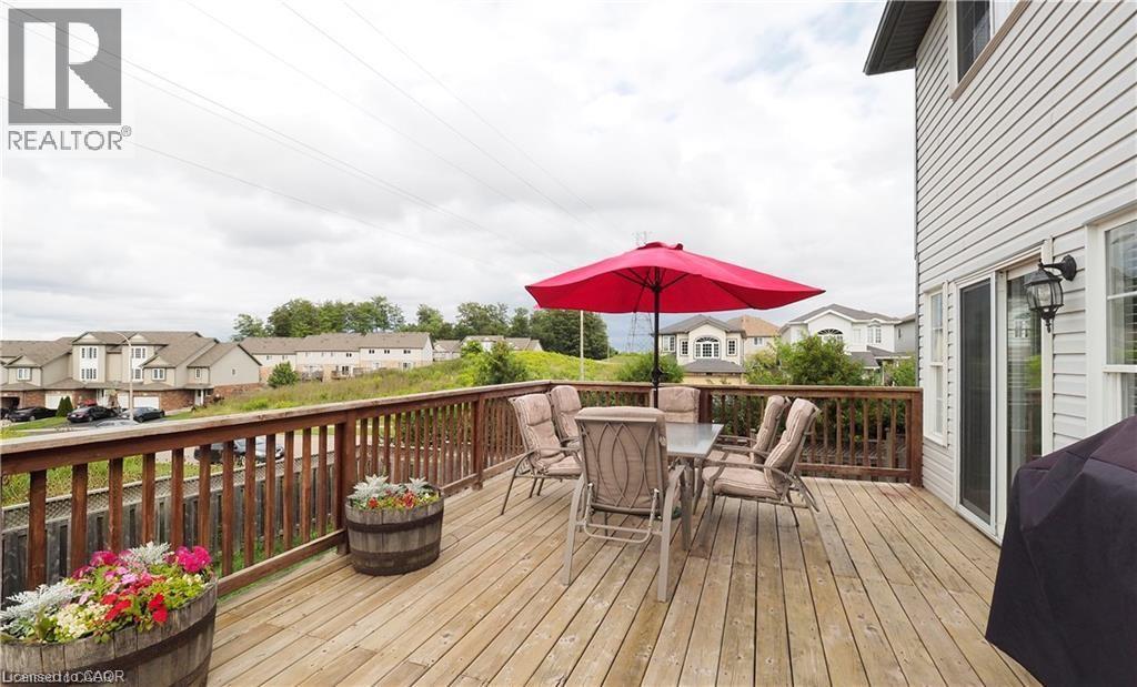 500 Snowdrop Court, Kitchener, Ontario  N2E 4G4 - Photo 33 - 40766078