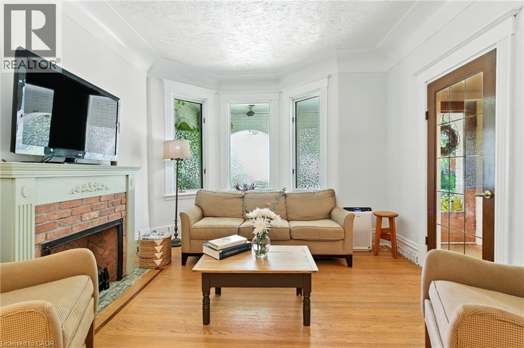 165 Burris Street, Hamilton, Ontario  L8M 2J7 - Photo 9 - 40764882