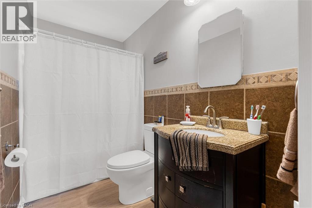 331 East 42nd Street, Hamilton, Ontario  L8T 3A6 - Photo 15 - 40763290