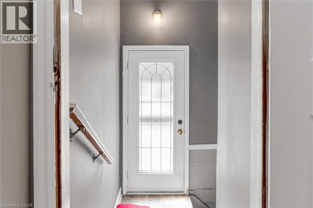 331 East 42nd Street, Hamilton, Ontario  L8T 3A6 - Photo 18 - 40763290