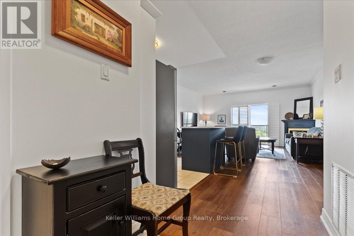 809 - 60 Wyndham Street S, Guelph, Ontario  N1E 7H7 - Photo 4 - X12380603