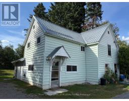 16 BARBARA STREET, Perry, Ontario