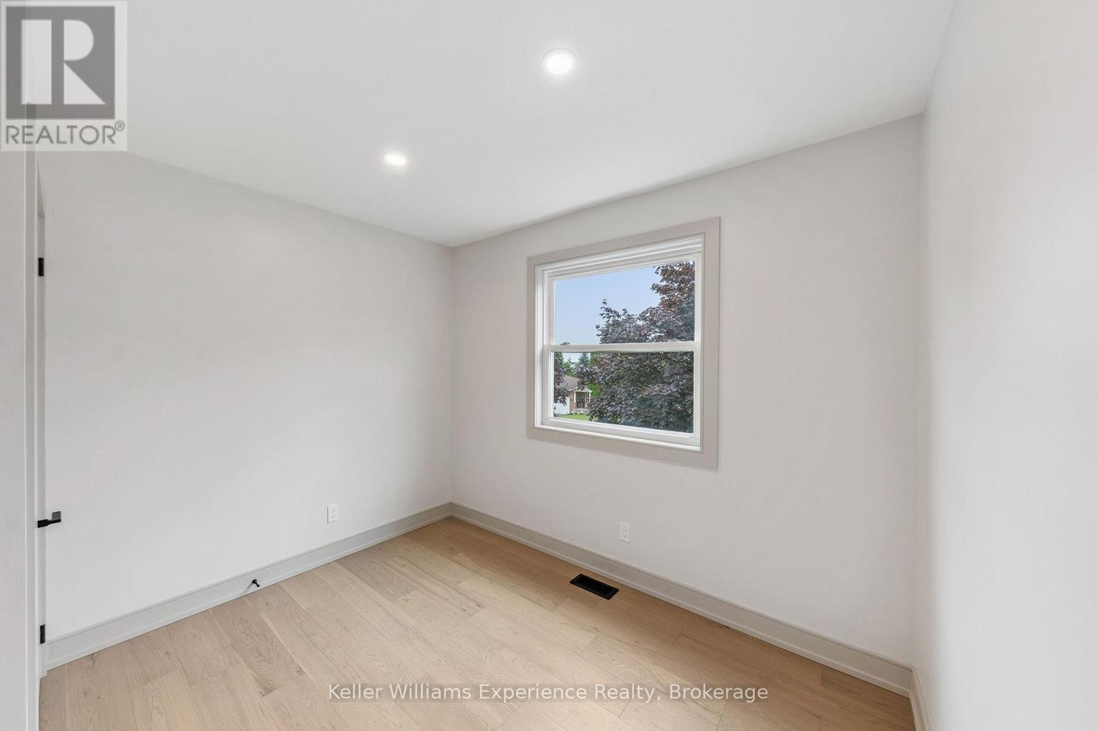 14 Mariposa Drive, Orillia, Ontario  L3V 7G7 - Photo 26 - S12380579