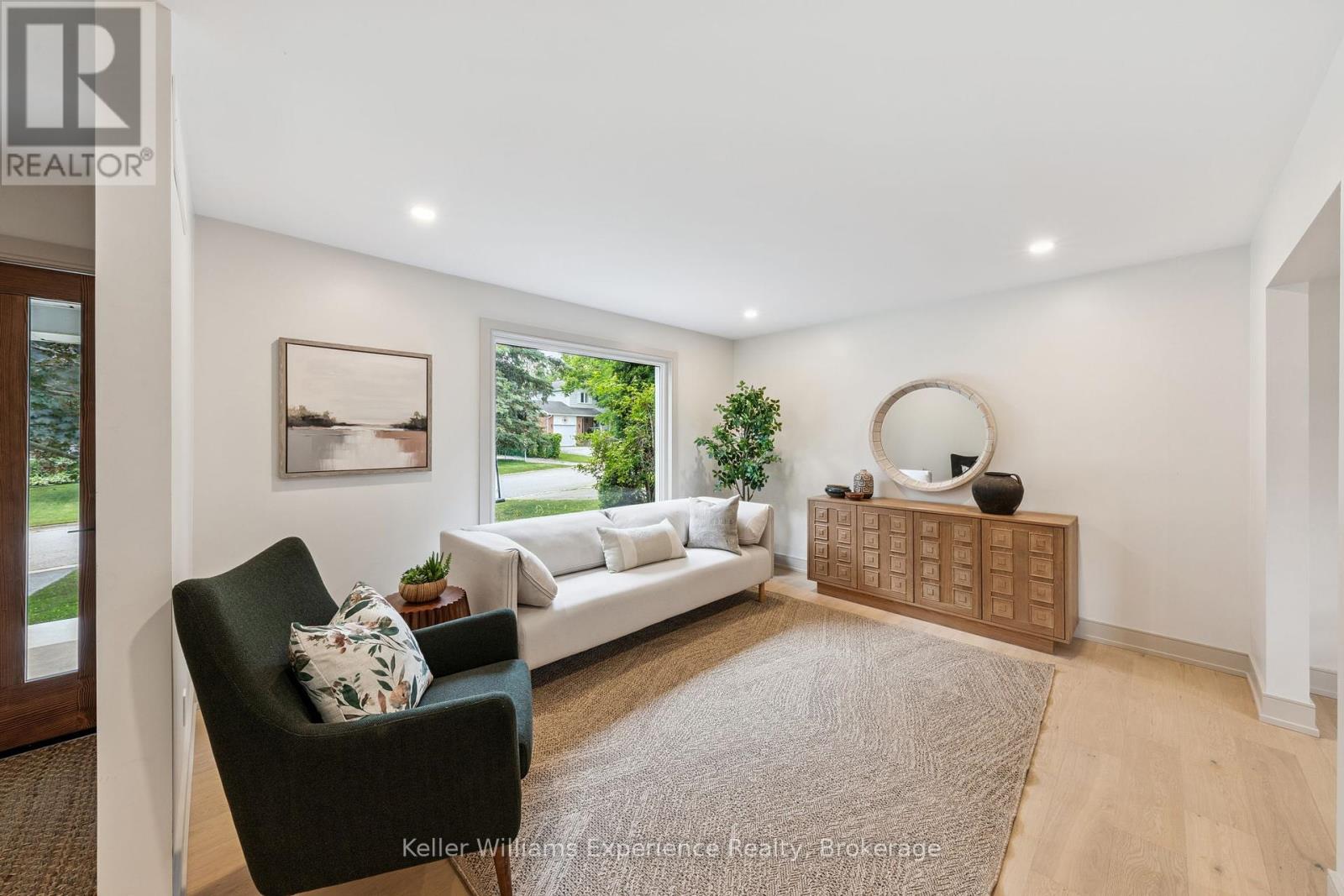 14 Mariposa Drive, Orillia, Ontario  L3V 7G7 - Photo 6 - S12380579