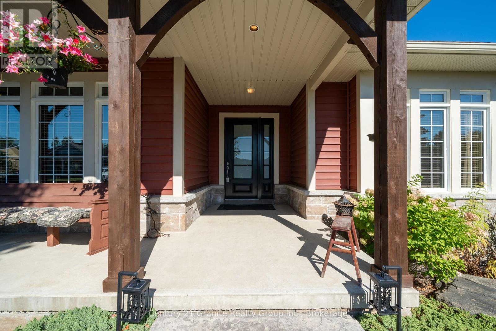 21 Windover Drive, Minden Hills, Ontario  K0M 2K0 - Photo 7 - X12381237