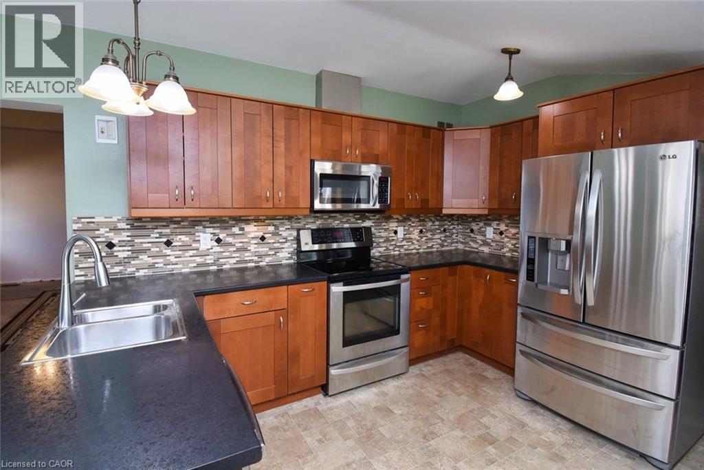 139 Chestnut Avenue, Brantford, Ontario  N3T 4C8 - Photo 4 - 40766009