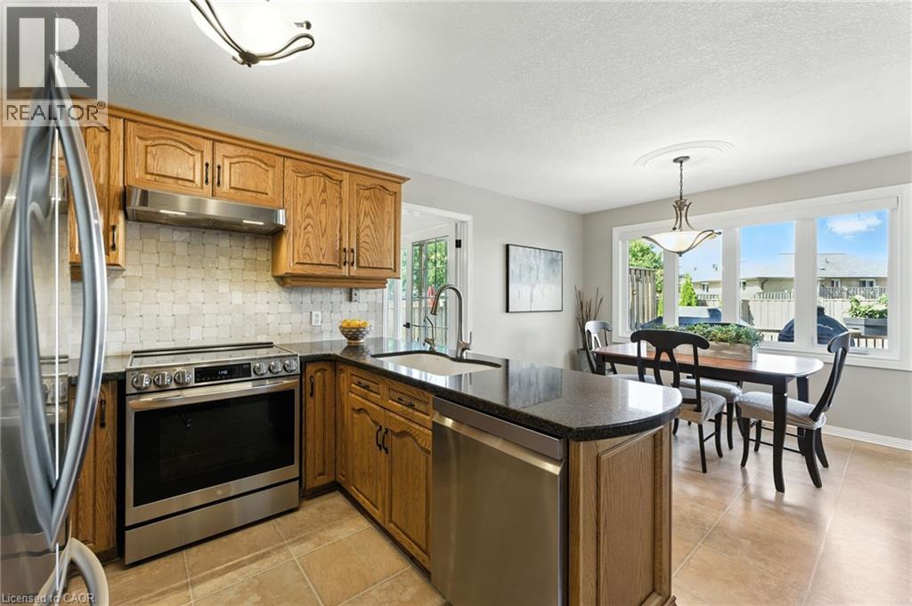 62 Zeller Drive, Kitchener, Ontario  N2A 4A9 - Photo 15 - 40761670