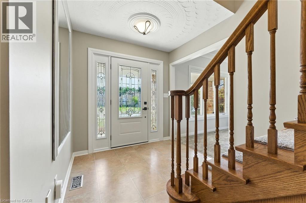 62 Zeller Drive, Kitchener, Ontario  N2A 4A9 - Photo 5 - 40761670