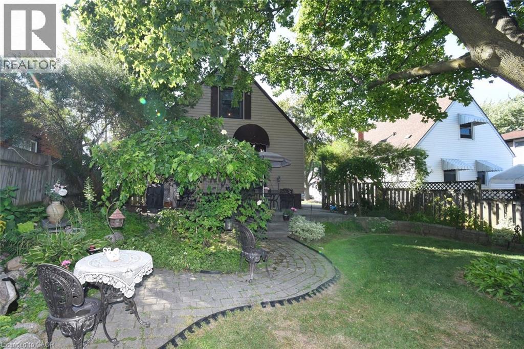 251 East 31st Street, Hamilton, Ontario  L8V 3P6 - Photo 22 - 40766120