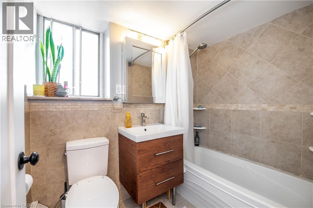 15 Nicklaus Drive Unit# 501, Hamilton, Ontario  L8K 5J5 - Photo 14 - 40766384