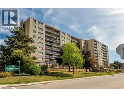 15 NICKLAUS Drive Unit# 501, Hamilton, Ontario