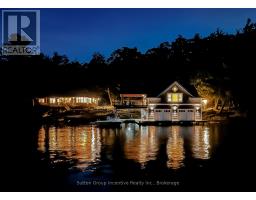 12 OUNO ISLAND, Muskoka Lakes, Ontario