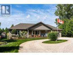 135 MCCULLOUGH LAKE DRIVE, Chatsworth, Ontario