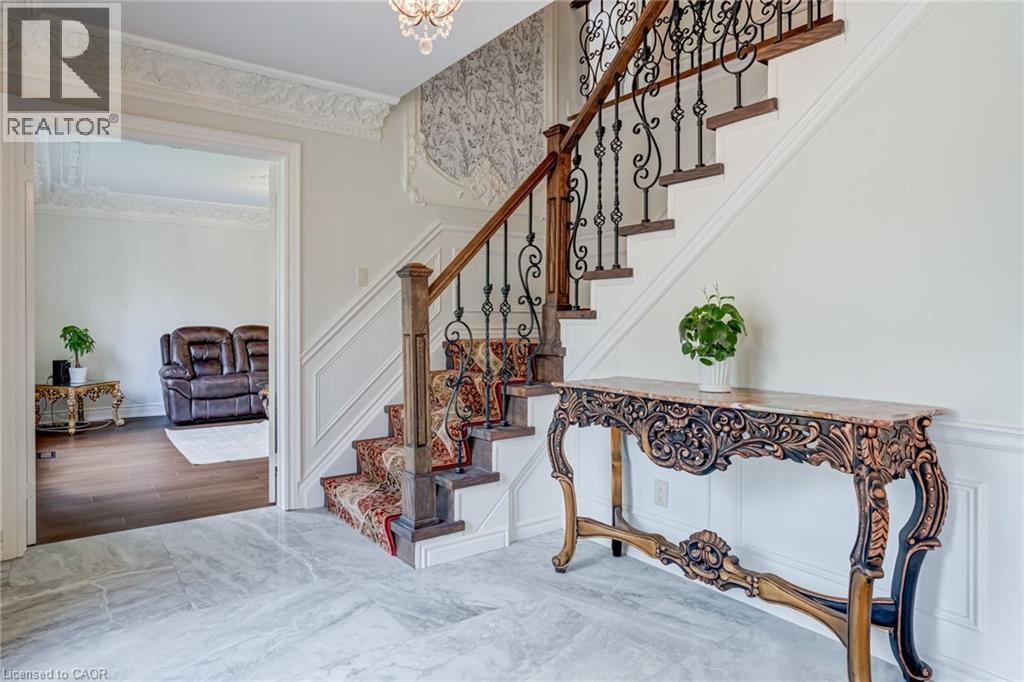 28 Stonegate Drive, Hamilton, Ontario  L9G 3R7 - Photo 22 - 40764260