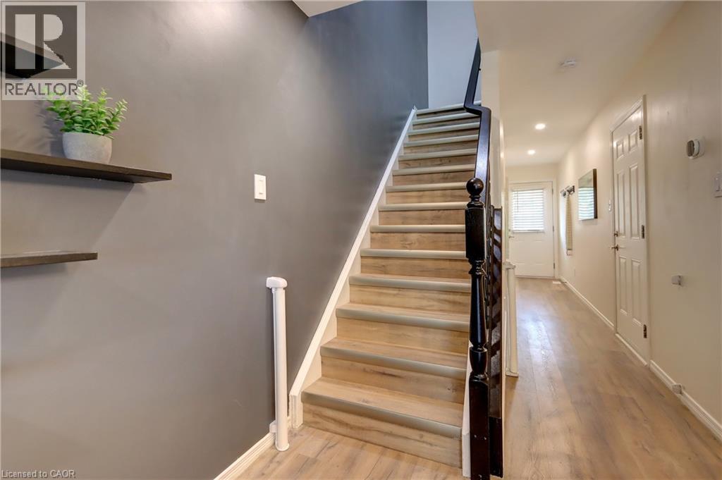 355 Fisher Mills Road Unit# 74, Cambridge, Ontario  N3C 4N5 - Photo 14 - 40765988