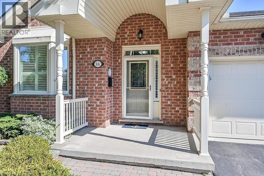 88 Northernbreeze Street, Mount Hope, Ontario  L0R 1W0 - Photo 2 - 40766444