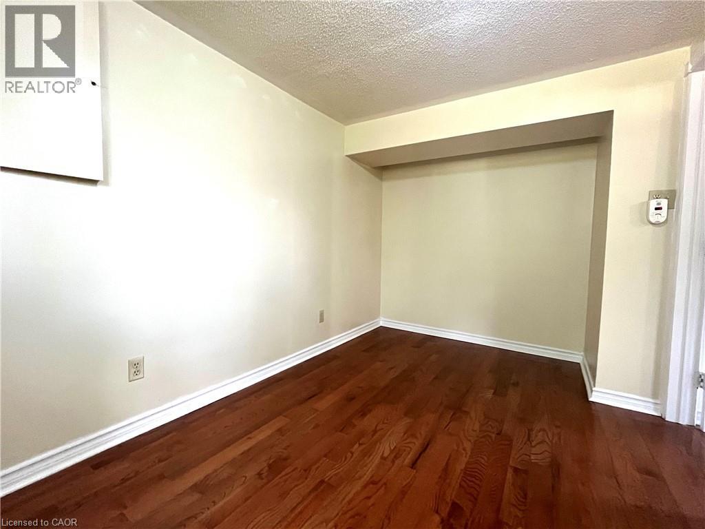 5529 Spruce Avenue, Burlington, Ontario  L7L 1P3 - Photo 24 - 40766413