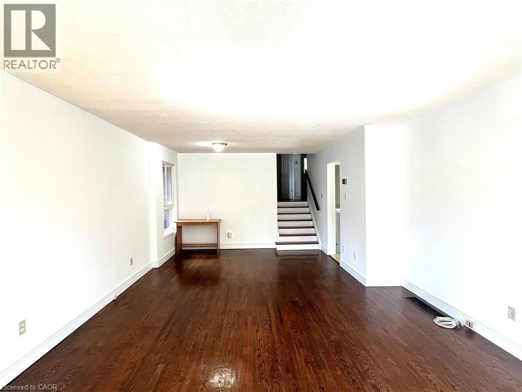 5529 Spruce Avenue, Burlington, Ontario  L7L 1P3 - Photo 8 - 40766413