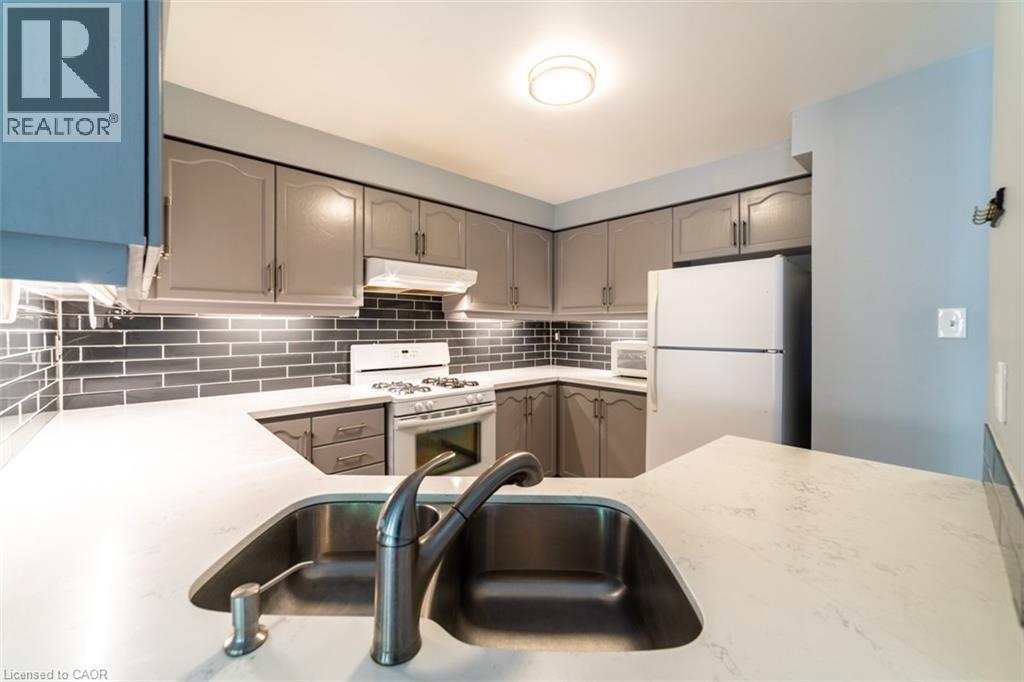 2022 Atkinson Drive Unit# 11, Burlington, Ontario  L7M 4H6 - Photo 9 - 40766251