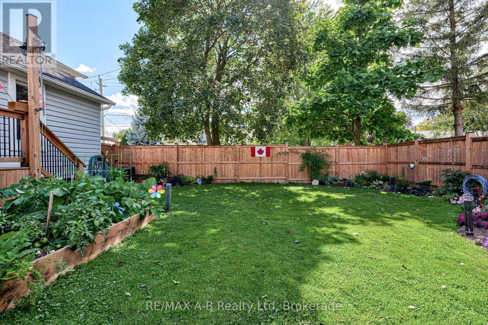 36 Huron Street, Huron East, Ontario  N0K 1W0 - Photo 43 - X12382696
