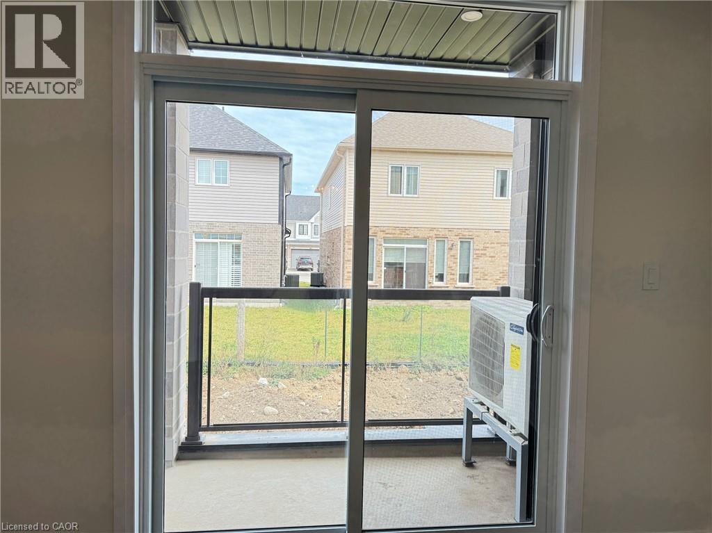 142 Foamflower Place Unit# 64, Waterloo, Ontario  N2V 0G9 - Photo 11 - 40765104