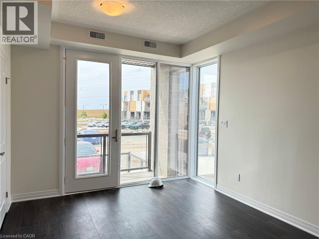 142 Foamflower Place Unit# 64, Waterloo, Ontario  N2V 0G9 - Photo 4 - 40765104