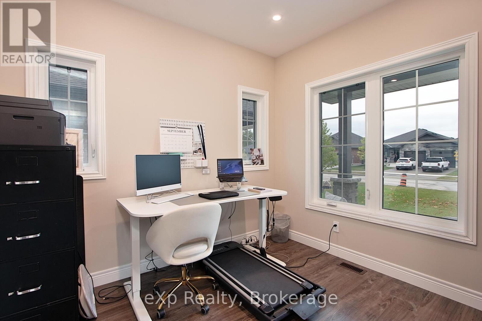 208 Duncan Street, West Perth, Ontario  N0K 1N0 - Photo 12 - X12382995