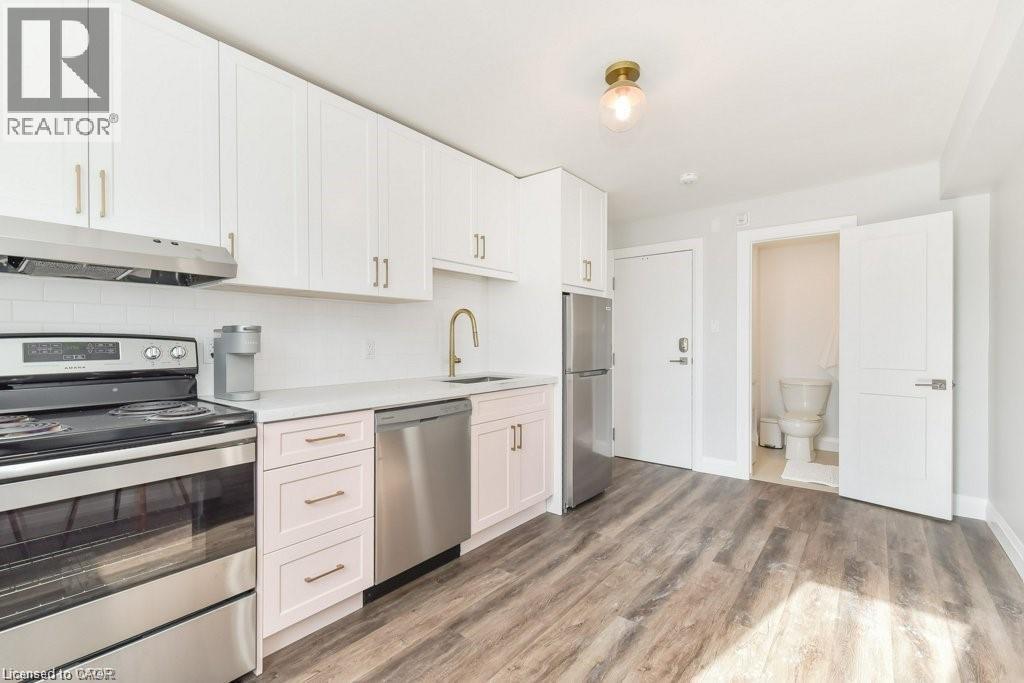 132 Ahrens Street W Unit# 4, Kitchener, Ontario  N2H 4C7 - Photo 6 - 40766443