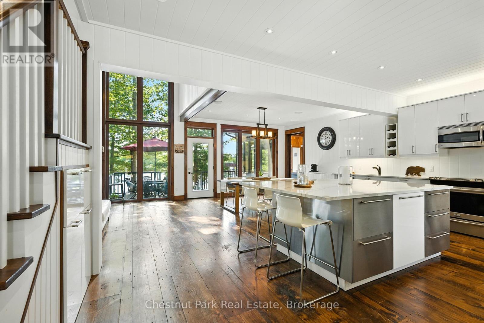 1030a Gordon Street, Muskoka Lakes, Ontario  P0C 1A0 - Photo 12 - X12383018