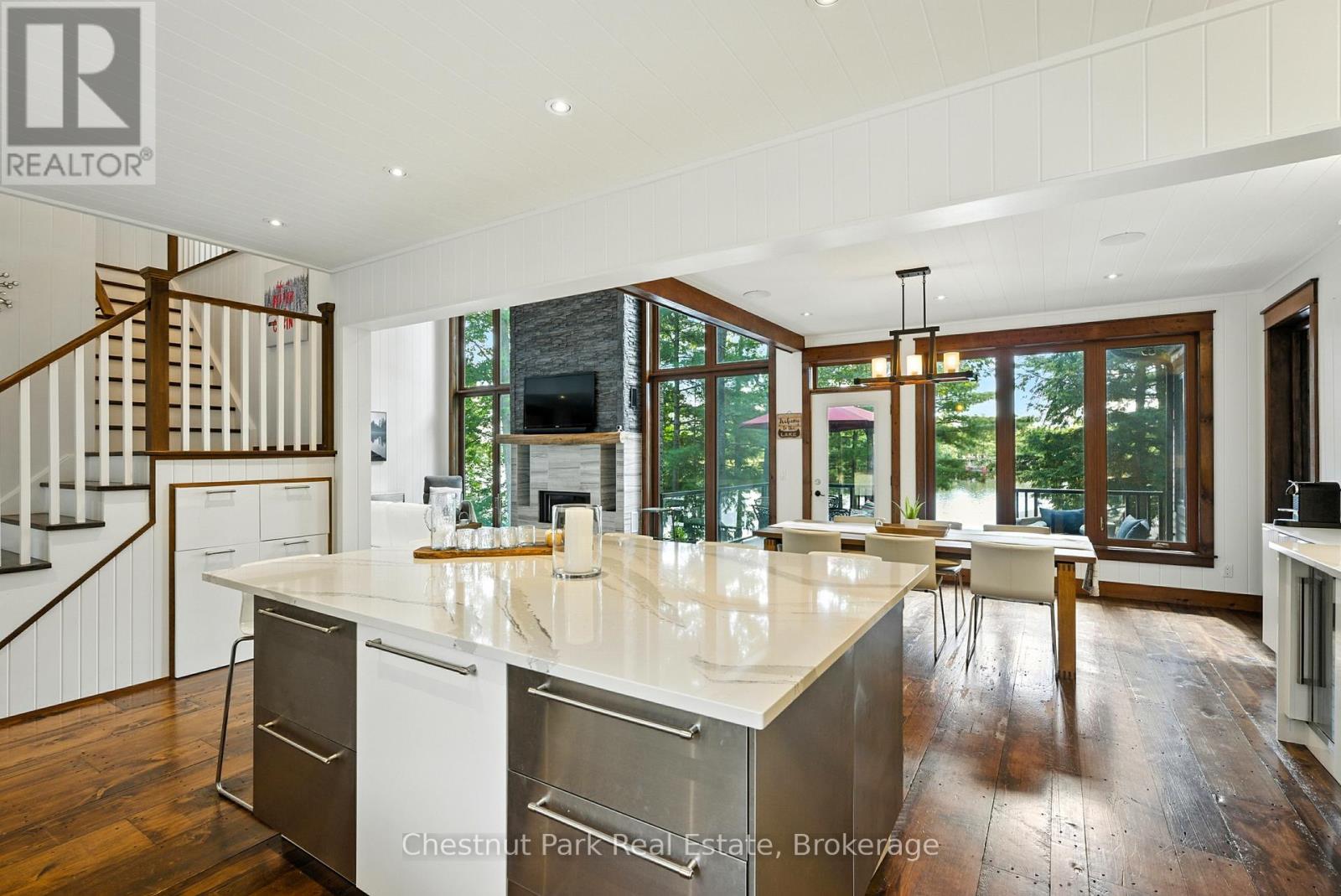 1030a Gordon Street, Muskoka Lakes, Ontario  P0C 1A0 - Photo 15 - X12383018