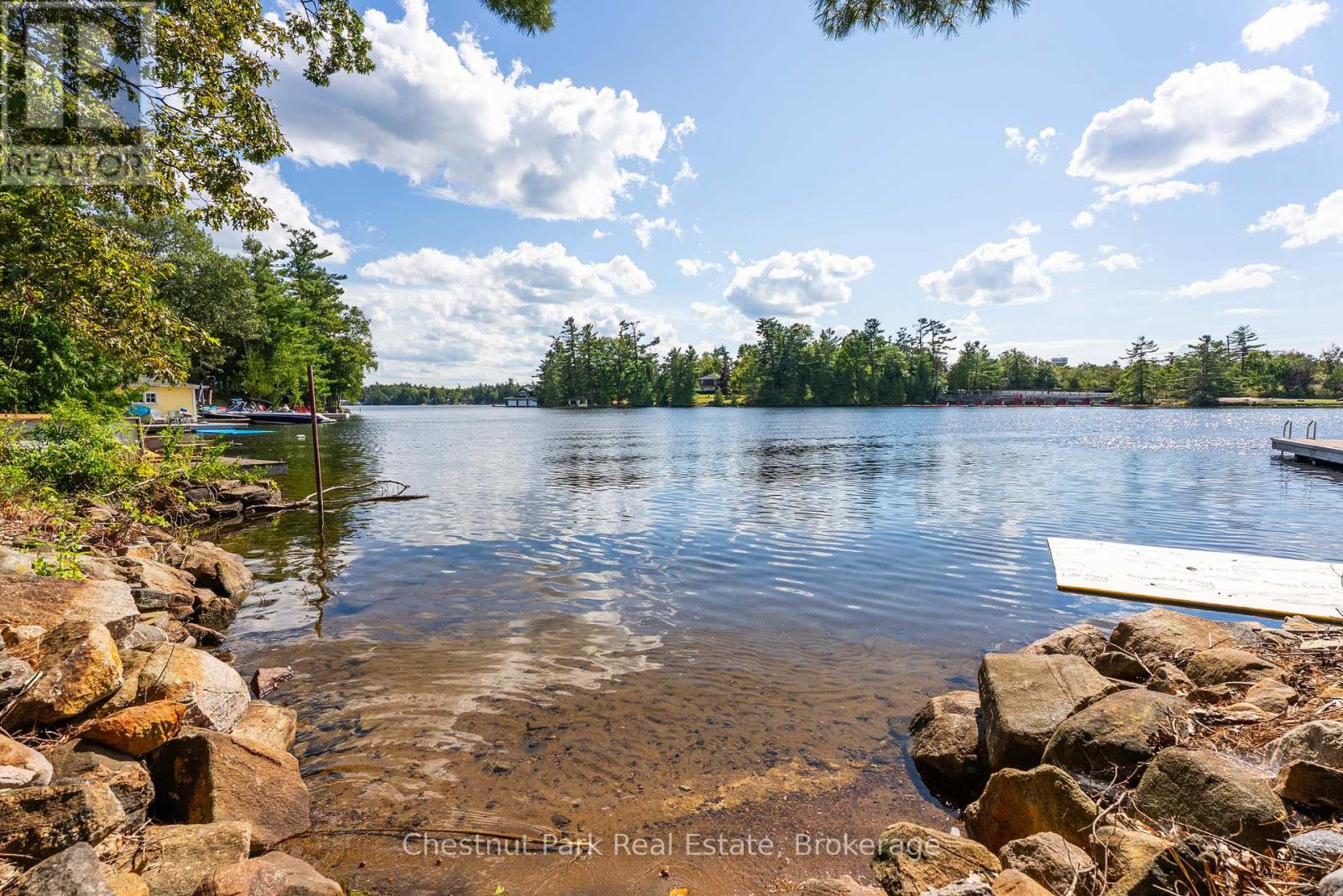 1030a Gordon Street, Muskoka Lakes, Ontario  P0C 1A0 - Photo 28 - X12383018