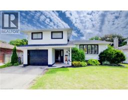 311 SANDOWNE Drive, Waterloo, Ontario