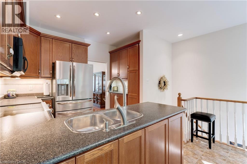 2500 Westoak Trails Boulevard, Oakville, Ontario  L6M 3S1 - Photo 15 - 40764334