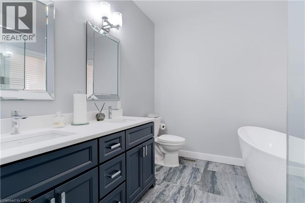 2500 Westoak Trails Boulevard, Oakville, Ontario  L6M 3S1 - Photo 22 - 40764334