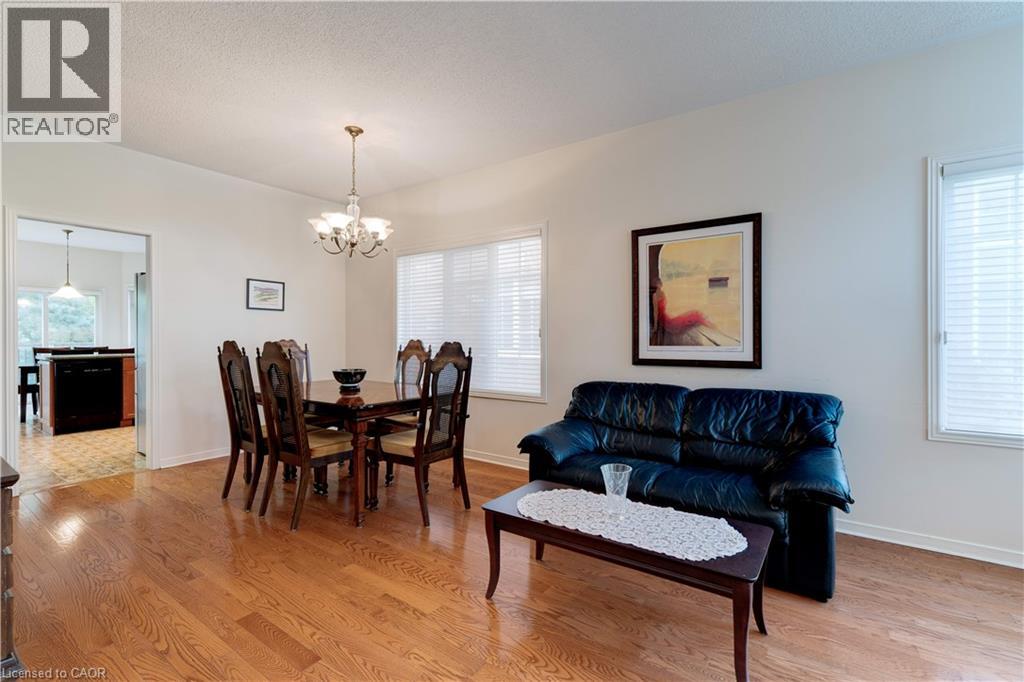 2500 Westoak Trails Boulevard, Oakville, Ontario  L6M 3S1 - Photo 9 - 40764334