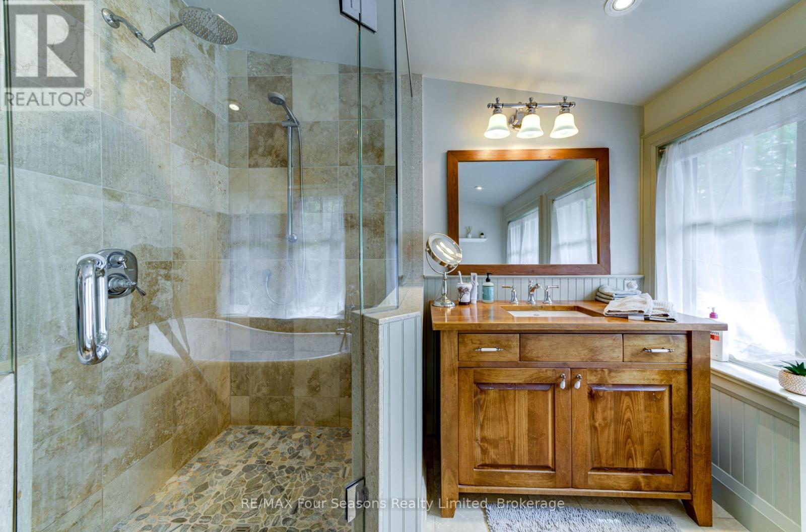 177 Osprey Heights, Grey Highlands, Ontario  N0C 1M0 - Photo 29 - X12383249