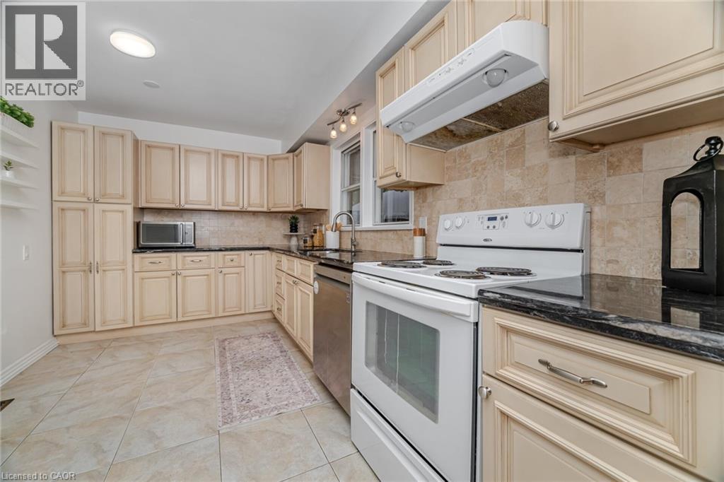 2295 Barclay Road, Burlington, Ontario  L7R 2B7 - Photo 15 - 40765834