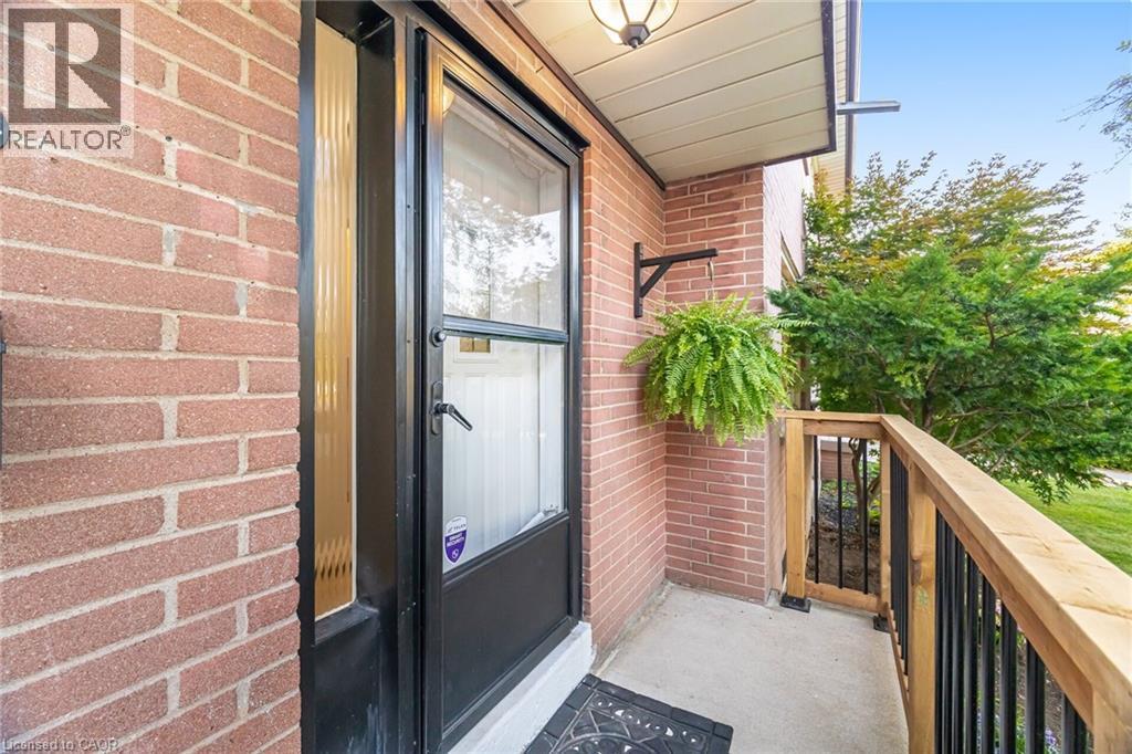 2295 Barclay Road, Burlington, Ontario  L7R 2B7 - Photo 5 - 40765834