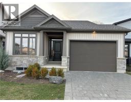 668 CHELTON Road, London, Ontario
