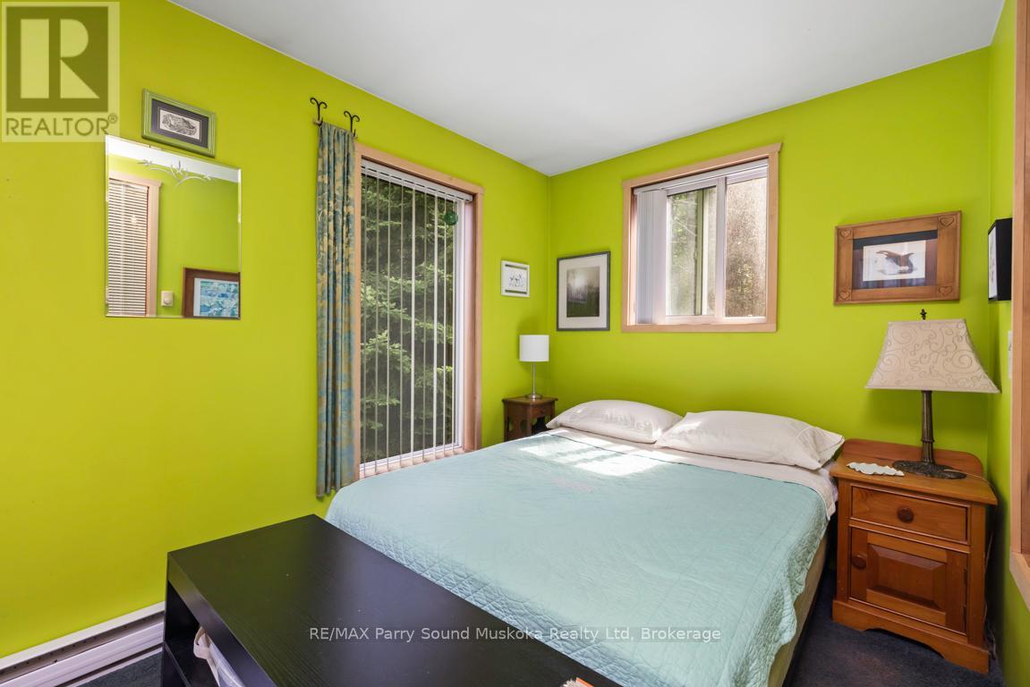 252 Dunchurch Estates Road, Whitestone, Ontario  P0A 1G0 - Photo 24 - X12383449