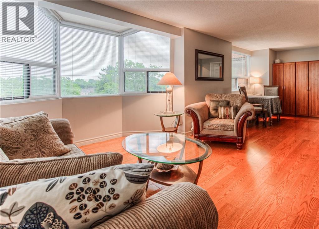 20 Ellen Street E Unit# 611, Kitchener, Ontario  N2H 6R7 - Photo 3 - 40766375